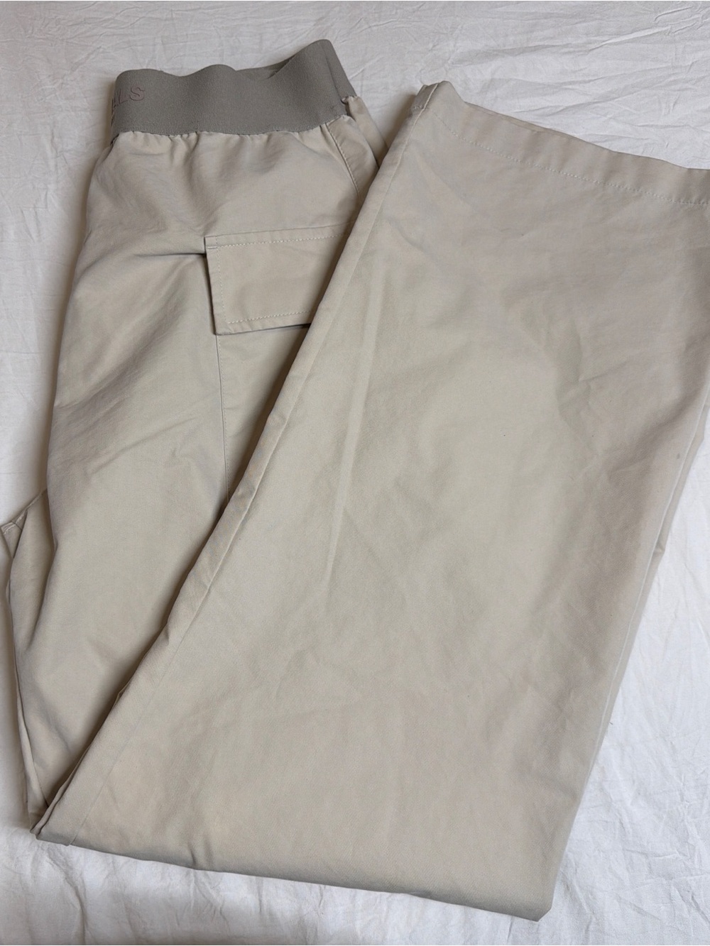 Fear of God Wide Leg Cargo Pants in Light Beige